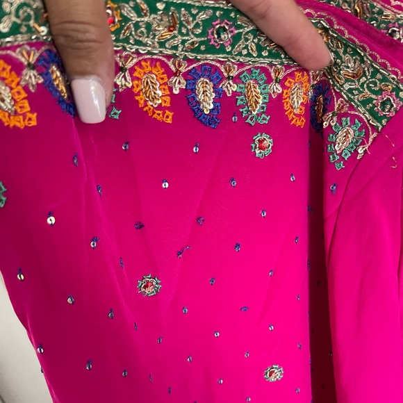 Frontier heritage ready to wear readymade party designer pink magenta embroidery - Picture 7 of 11